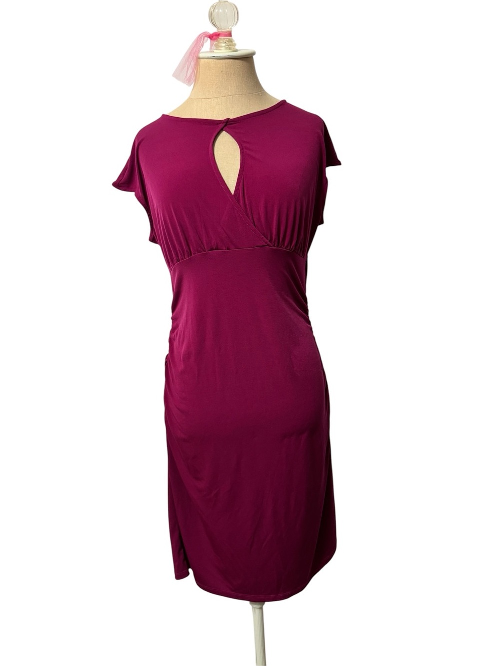 Elle Magenta Keyhole Waist Dress Size Large